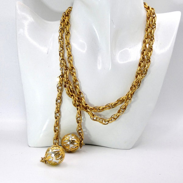 Vintage Sarah Coventry “Chain-ability” 1970’s Necklace