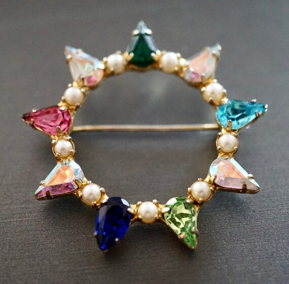 Vintage 1960s B David Crystal Brooch with Multipl… - image 1