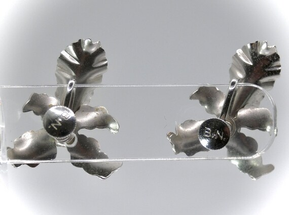 Vintage Silver  Bugsby & Niles 1950 Screwback Ear… - image 4