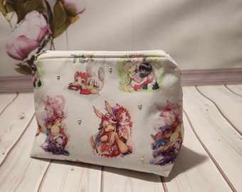 Gemaakt in de afgrond. Make-uptas, make-uptas anime-meisje, blauwe make-uptas, handgemaakt cadeau, Japans zakje