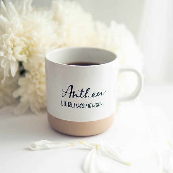 Keramik Tasse personalisiert mit Lettering Wunschtext individuell Kaffeetasse Teetasse Muttertag Geschenk Geburtstag