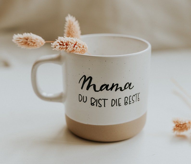 Keramik Tasse personalisiert mit Lettering Wunschtext individuell Kaffeetasse Teetasse Muttertag Geschenk Geburtstag Bild 2