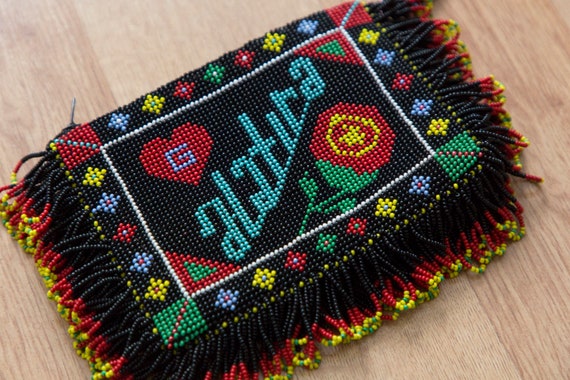 Beaded coin purse made by prisoners , beadwork co… - image 7