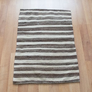 2x3 rug, Striped Kilim Rug, Minimal Turkish Kilim Rug, Striped Kilim, Vintage Kilim, Kelim Rug, 2&#39;1 x 2&#39;11 ft rug, Kilim Rug, Handmade Rug