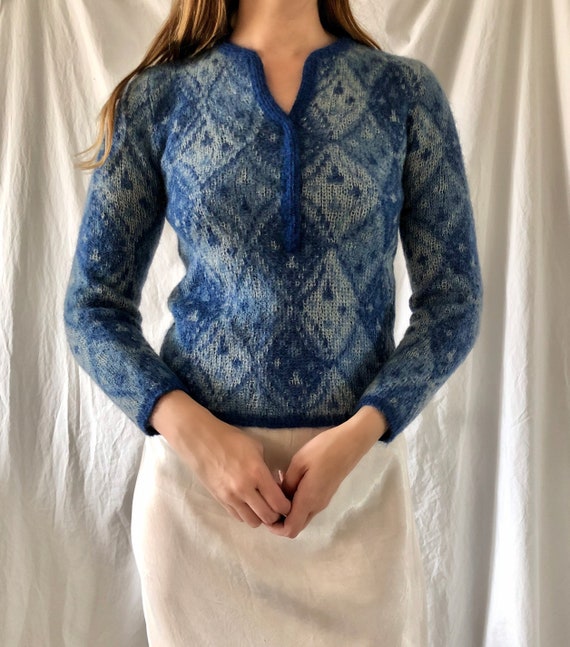 60s Jane Irwill Fuzzy Blue Henley Sweater | XS