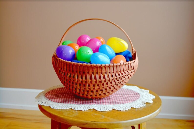 Egg Basket, Amish Woven Basket With Handle, Easter Basket, Handmade in
