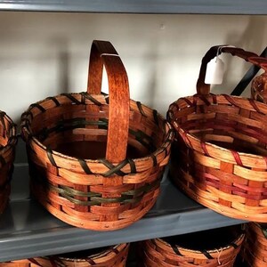 Easter Basket, Amish Woven Basket with Handle, Egg Basket, Handmade in Ohio's Amish Country image 5