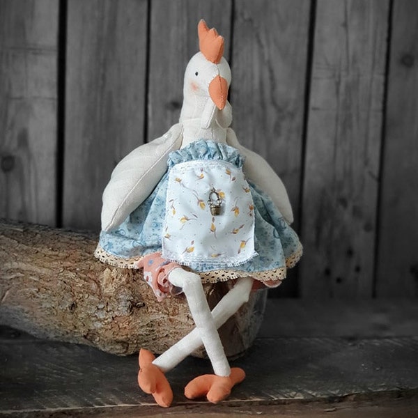 Poulet en tissu design avec panier style Tilda 39 cm