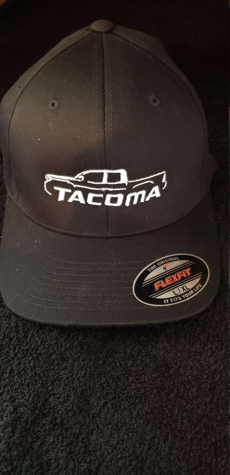Toyota Tacoma Pickup Truck Classic Outline Design Flexfit hat Cap