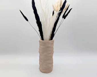 Wavy Vase: Minimalist Scandinavian Decor, Modern 3D Printed PLA
