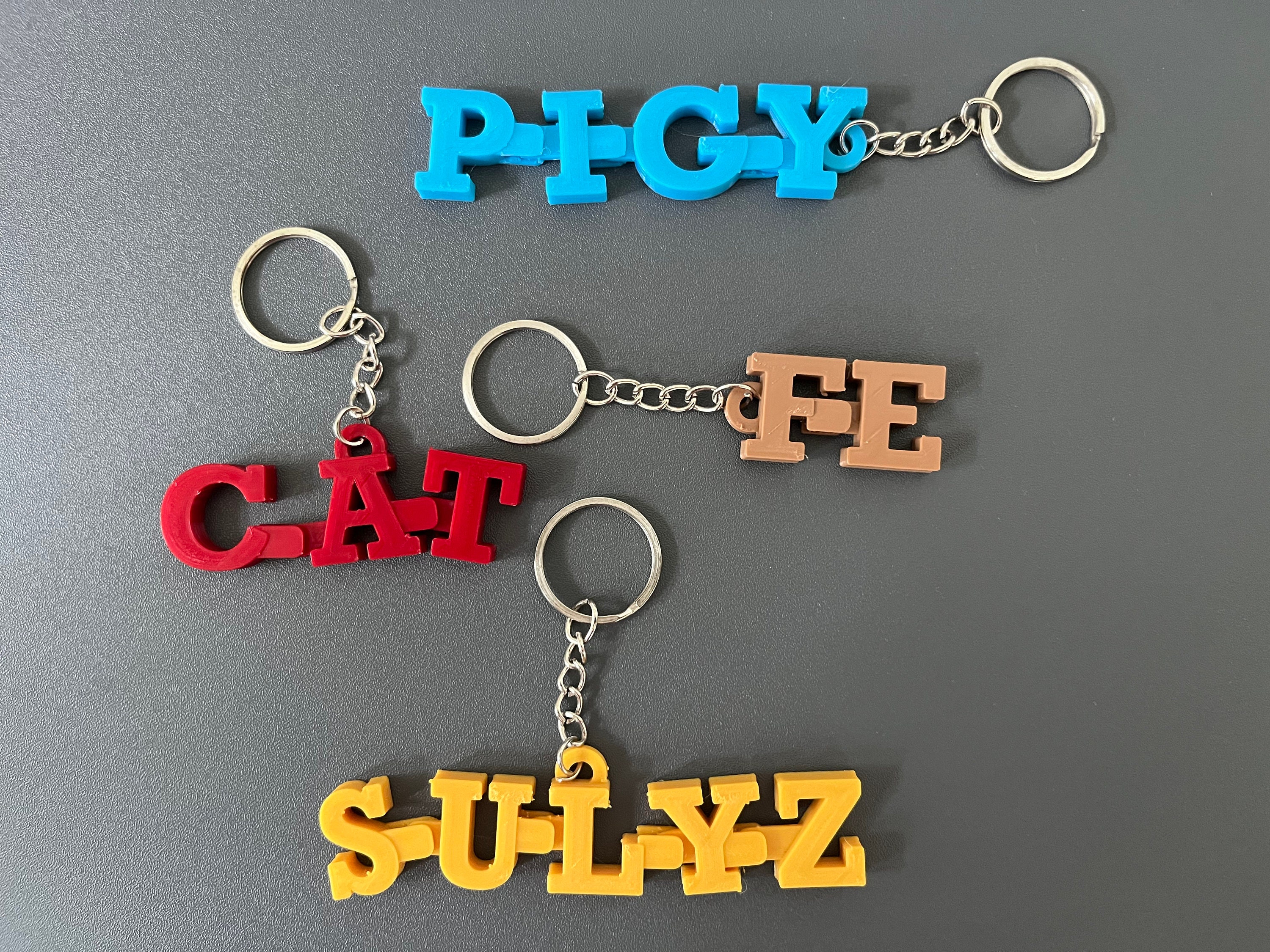 Articulated Keyring Style 3 3D Printed, Custom Name and Personalized ...