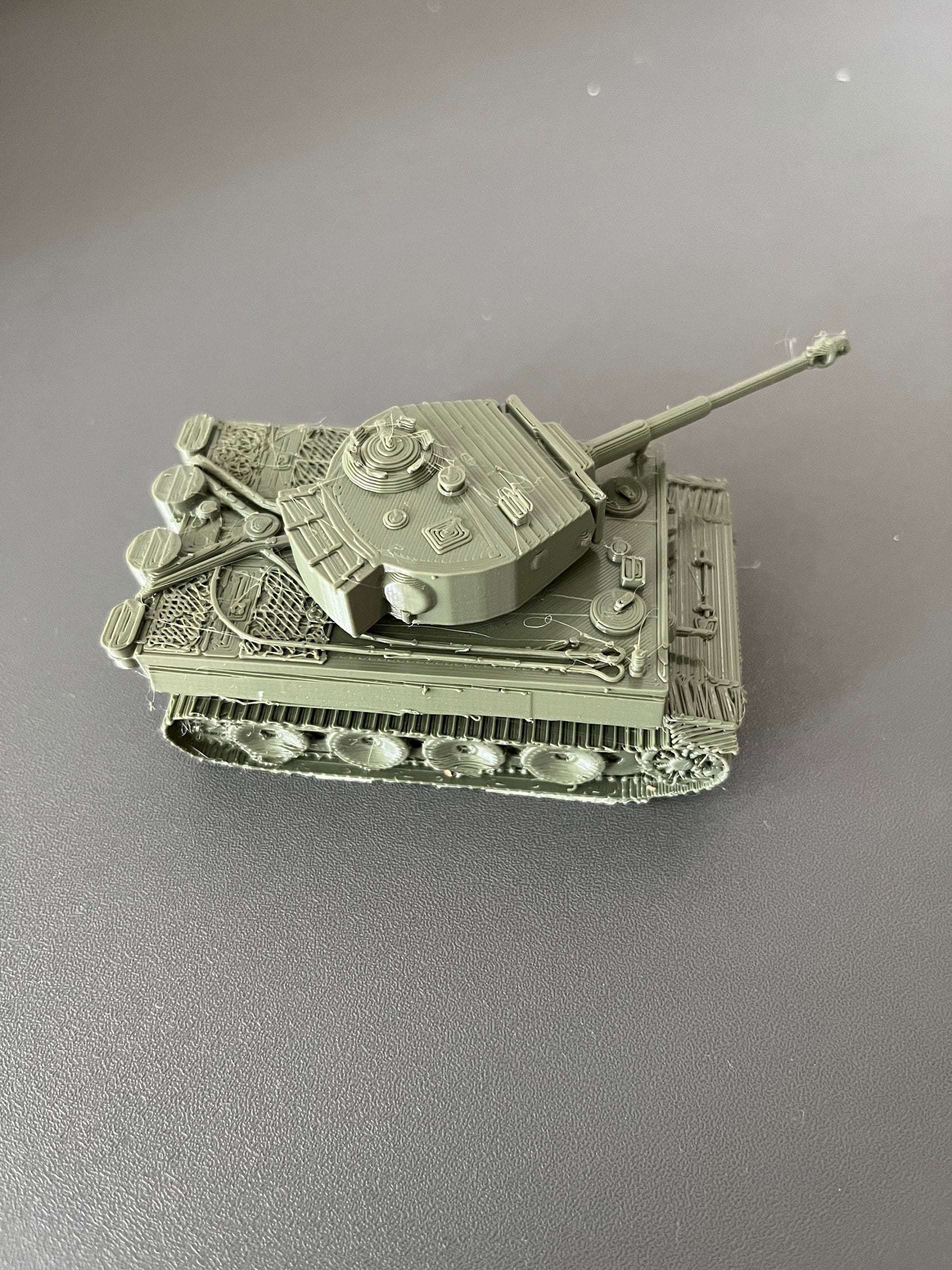 ドラゴン 1/6 WW.II アメリカ軍 M4A3 シャーマン 75mm砲型（塗装