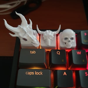 Skull Artisan keycaps 3D printed