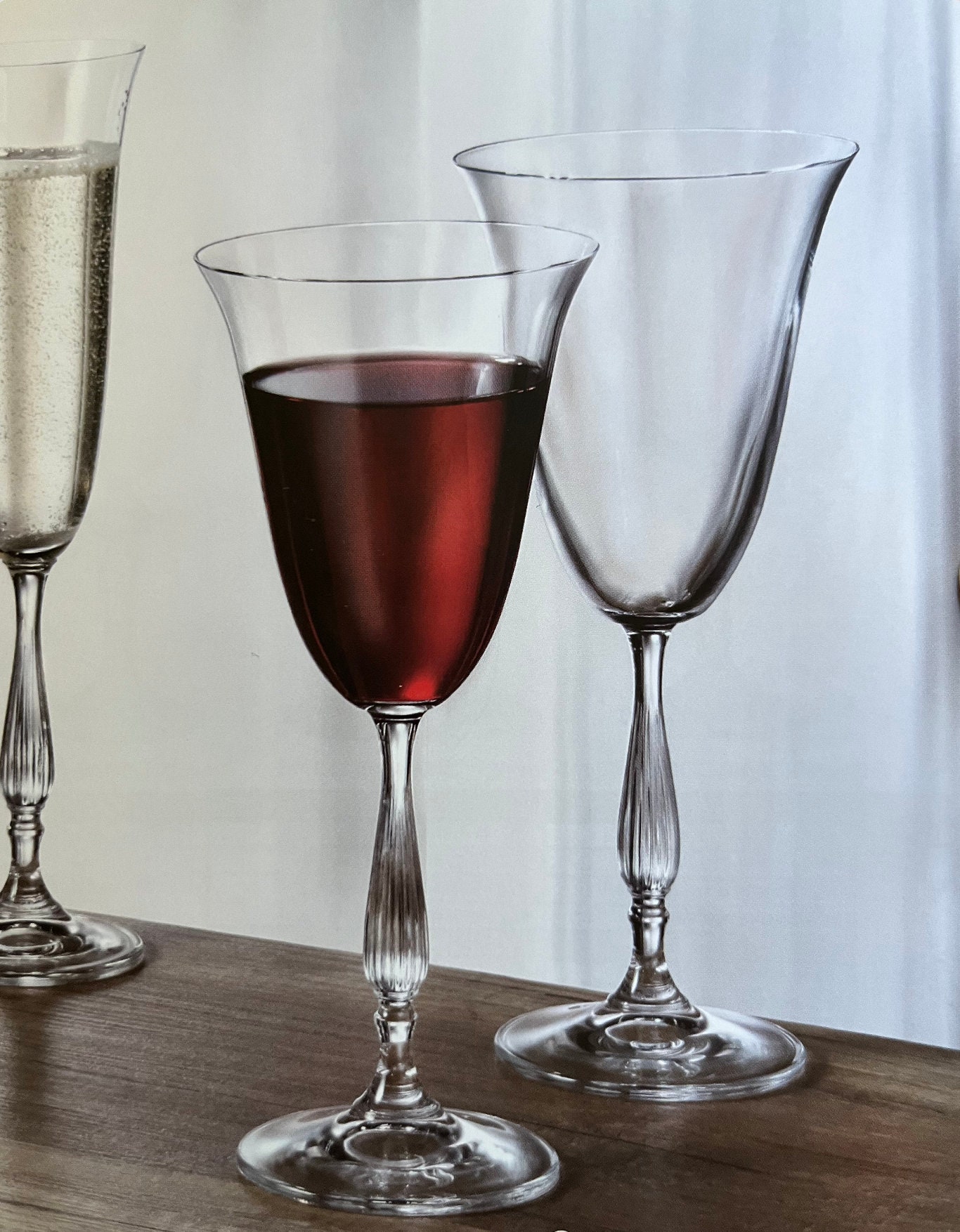Czech Bohemian Wine Glass decorated with Swarovski Crystals 280ml Crystal  Czech Republic –
