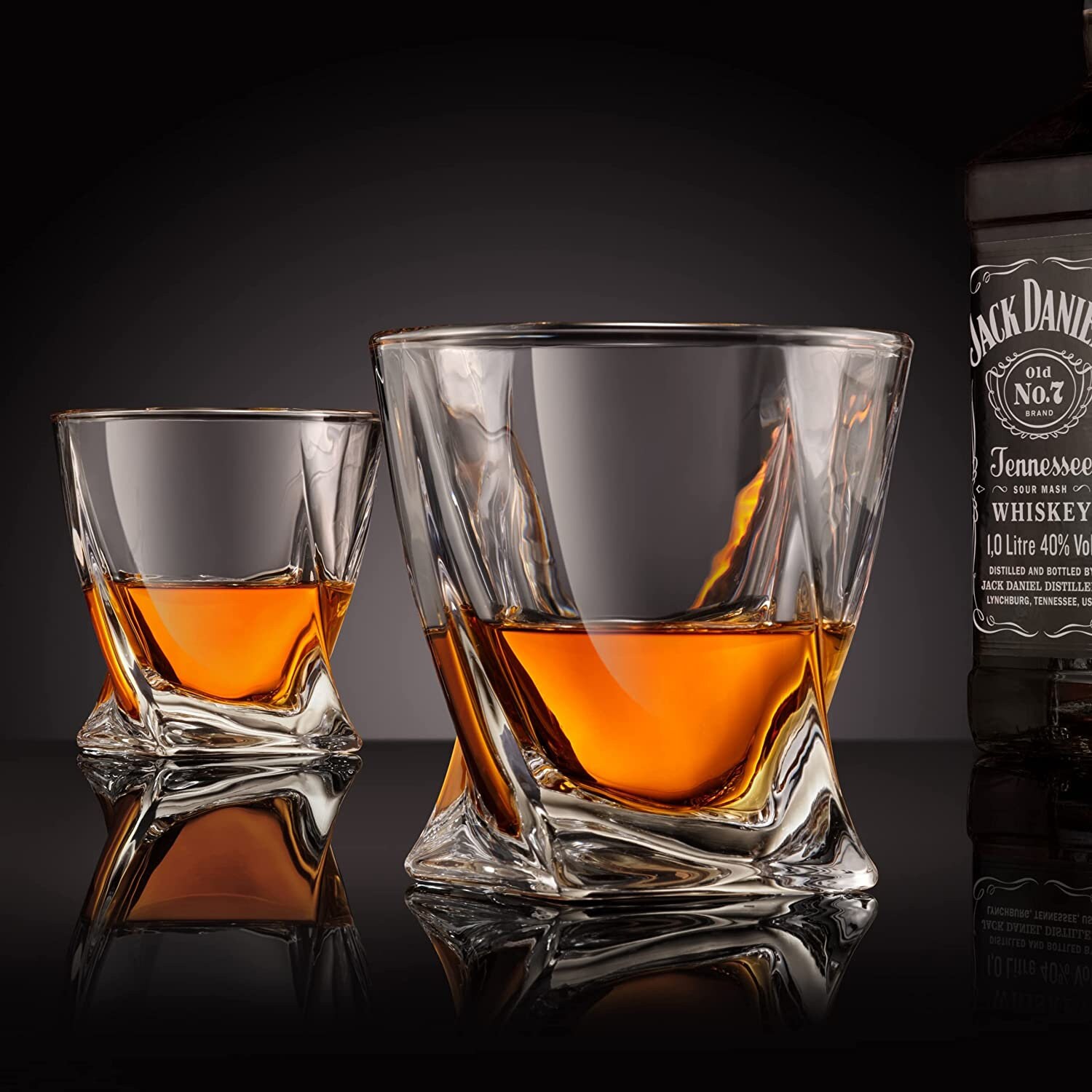 Viski Footed Crystal Scotch Glasses Set of 2 - Premium Liquor Drinking  Glass, Classic Whiskey Bourbon Glasses and Scotch Glass Gift Set, 8 oz