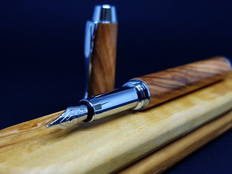 Fountain pen, Handcrafted pen, handmade pen, case for a pen,  wooden pens and box, Fountain Pen + Ballpoint Pen, Wooden Box, Personalized Pen, luxury personalized gifts, gift for a doctor, gift for a laywer, gift for a writer, wooden pen,