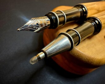 Luxury Writing Set Gift with Olive Wood Case – Fountain Pen & Rollerball – Elegant Vintage Style – Personalized Engraved Executive Present