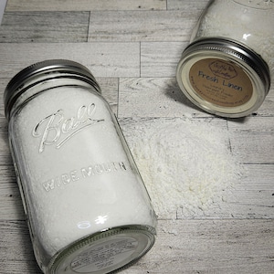 Laundry Soap Powder in Jar, Fresh Linen Scented, Natural Chemical-Free Laundry Detergent