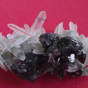 Gran gemelo de la Ley JAPÓN; Japón Doble; hermano gemelo Cuarzo, Esfalerita -- MINERALES DE BULGARIA -- Gems-Min