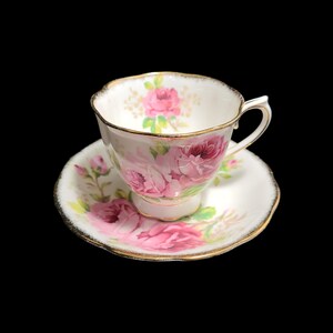 Royal Albert American Beauty Bone China Pink Rose Teacup Vintage Teacups Tea Time Afternoon Tea English Rose Collectible Teacups Drinkware