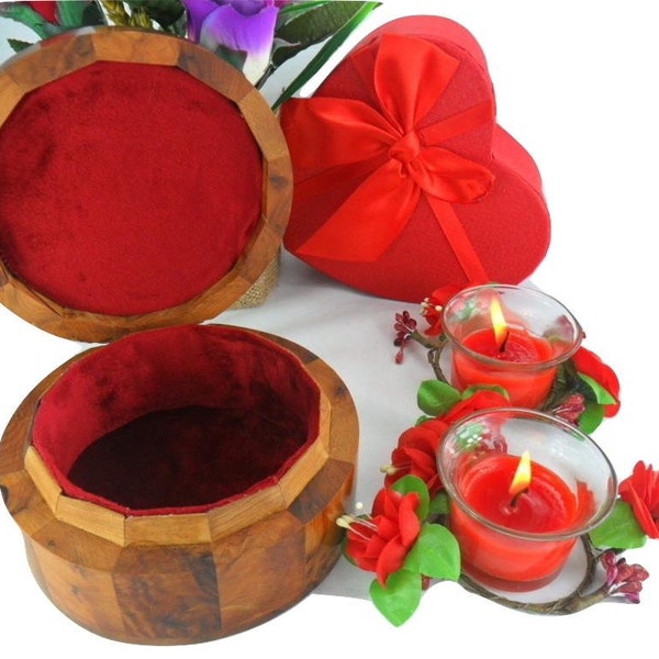 Red Velvet Lined Jewelry thuya wooden storage box from Morocco