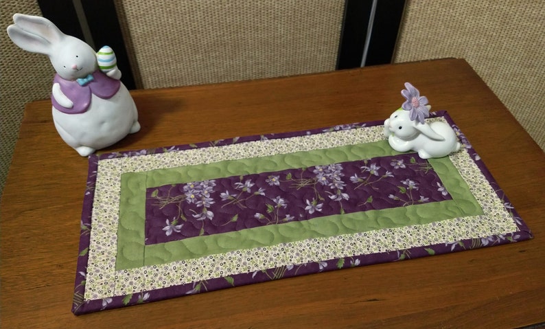 Quilted Mini RunnerTank Topper 17 x 8