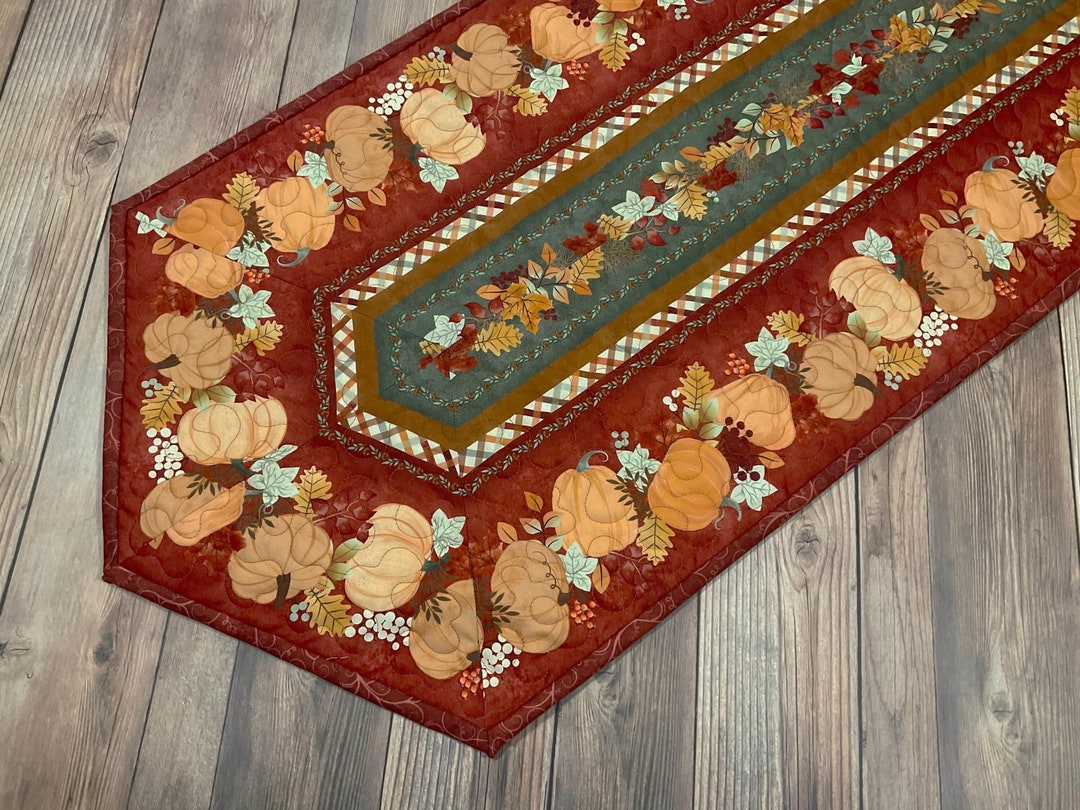 Quilted Fall Table Runner From Border Print, 43