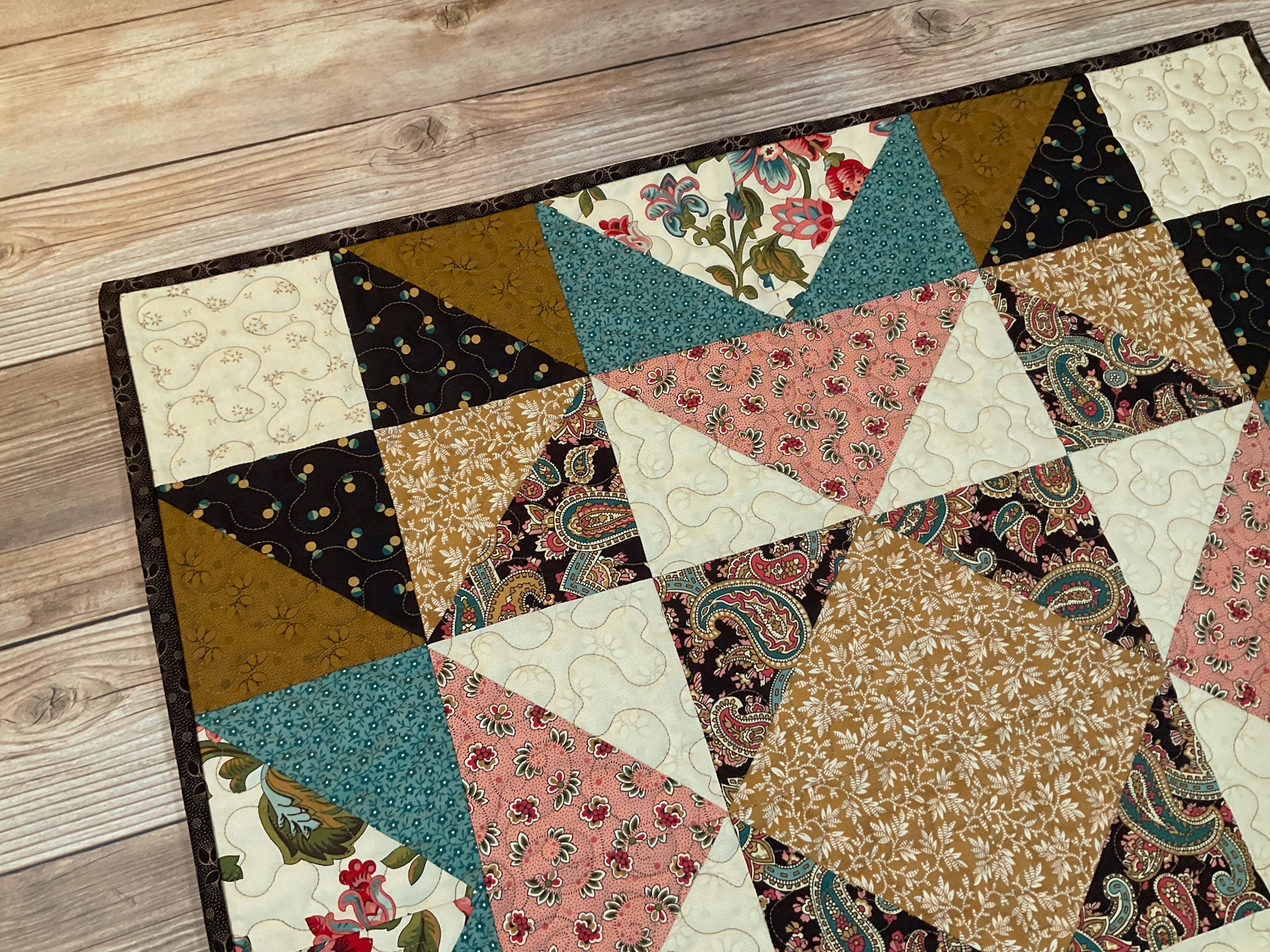 Star Table Topper Quilted Expanding Star Table Topper / Wallhanging, 24