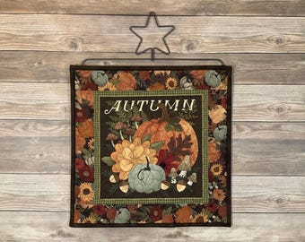 Small Fall Autumn Wallhanging with Star Hanger, 20" x 15"