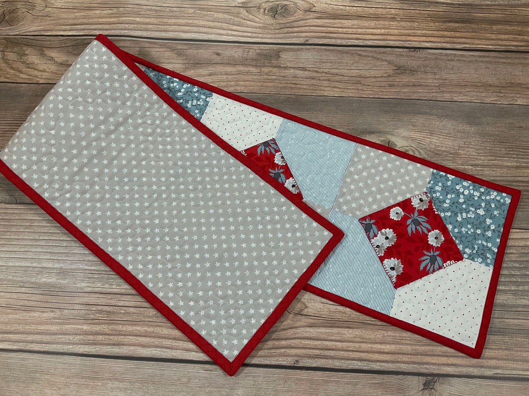 Narrow Quilted Floral Red White & Blue Table Runner, 45.5" X 9.5" - Etsy