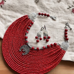 Traditional Ukrainian Red Beaded Necklace, Handmade Glass Jewelry, Perfect Gift for Wife or Girl, Long Red Necklace in Ukrainian Style