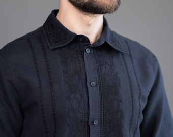 Camisa negra bordada, camisa de diseñador para hombre, camisa de lino, traje folklórico étnico bohemio, arte popular, camisa folclórica, cosaco, Ucrania