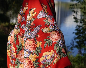Red shawl Ukrainian wool 80% shawl Traditional Ukrainian, gifts for women, Mom Daughter shawl bohemian scarf flower MOTHER Gift