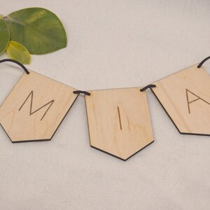 WOODEN BUNTING CHAIN (customizable)