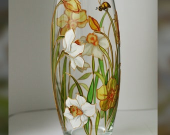 Personalized vase Glass vase Hand painted vase with daffodils 10 inch vase for flowers Wildflower painted vase Anniversary gift