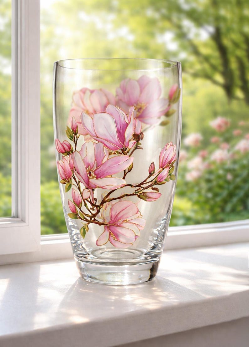 Vase magnolia peint à la main, vase en verre fleur rose blanc fait main, cadeau personnalisé, art magnolia, décoration florale personnalisée image 1