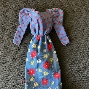 1973 Barbie Blue Floral Peasant Dress #3343