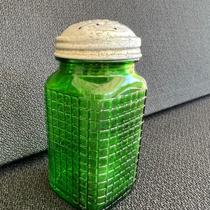 Green Waffled Owens-Illinois Glass Saltshaker With Lid