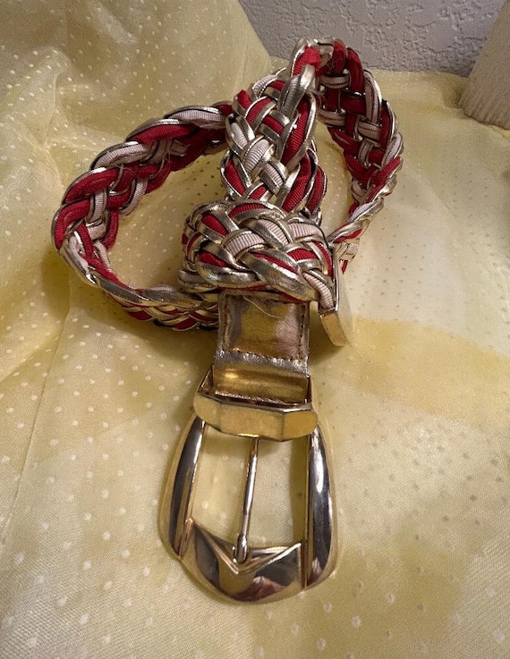 80's/90's Gold/Red Braided Ladies Belt