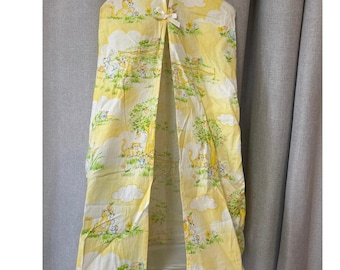 Empileur de couches suspendu vintage Dundee, arbres animaux nuages jaunes, années 70,