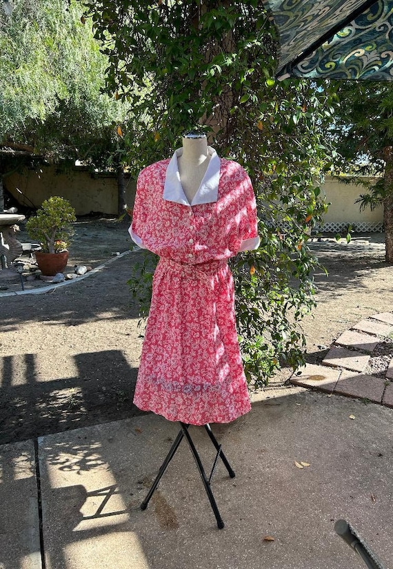 Vtg Village Fair Pink/Wht Floral  Dress, Plus Size