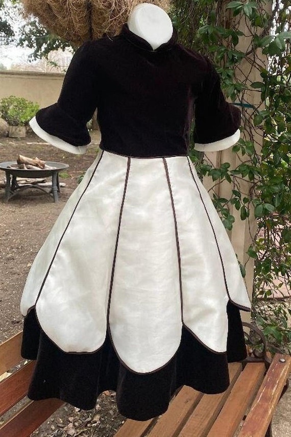 Vtg Girls Victorian Style Formal & Tea Party Dress, 4-5T Vtg Girls Victorian Style Formal & Tea Party Dress, 4-5T