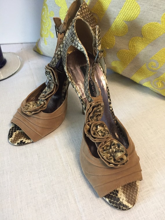 Steve Madden Tan Suede Snake Skin Open Toe Pump