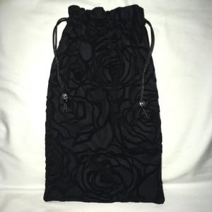 Black Velvet Roses Print Large Drawstring Bag, Reusable Gift Bag, Storage Bag