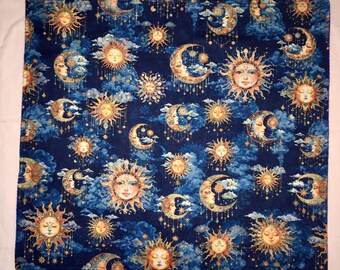 Reversible Suns and Moons/Blue Velvet Tarot Card Reading Cloth, Altar Cloth