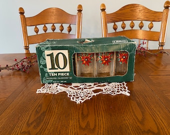 Vintage Libbey Christmas Poinsettia Tumblers Set Of Ten In Original Box