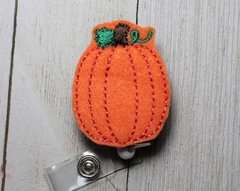 Pumpkin badge holder with retractable reel, Fall badge holder, Thanksgiving felt badge, Pumpkin Feltie, Pumpkin felt badge