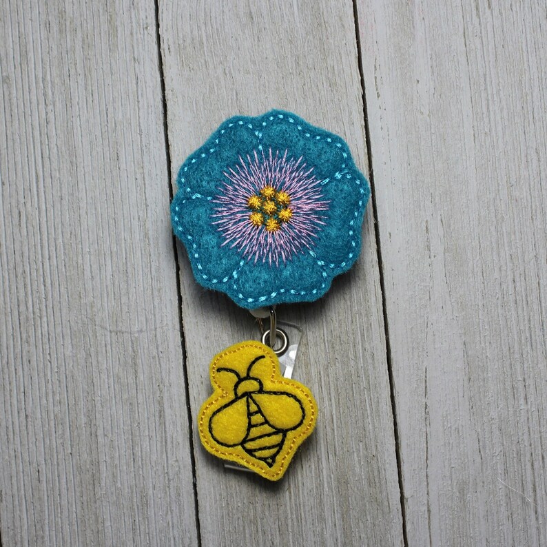 Flower and bee badge holder spring badge Bee keeper badge holder honey bee badge