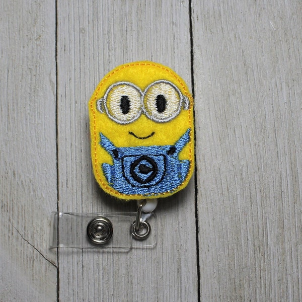 Porte-badge Minion avec enrouleur rétractable, feutre Minion, enrouleur pour badge Minion