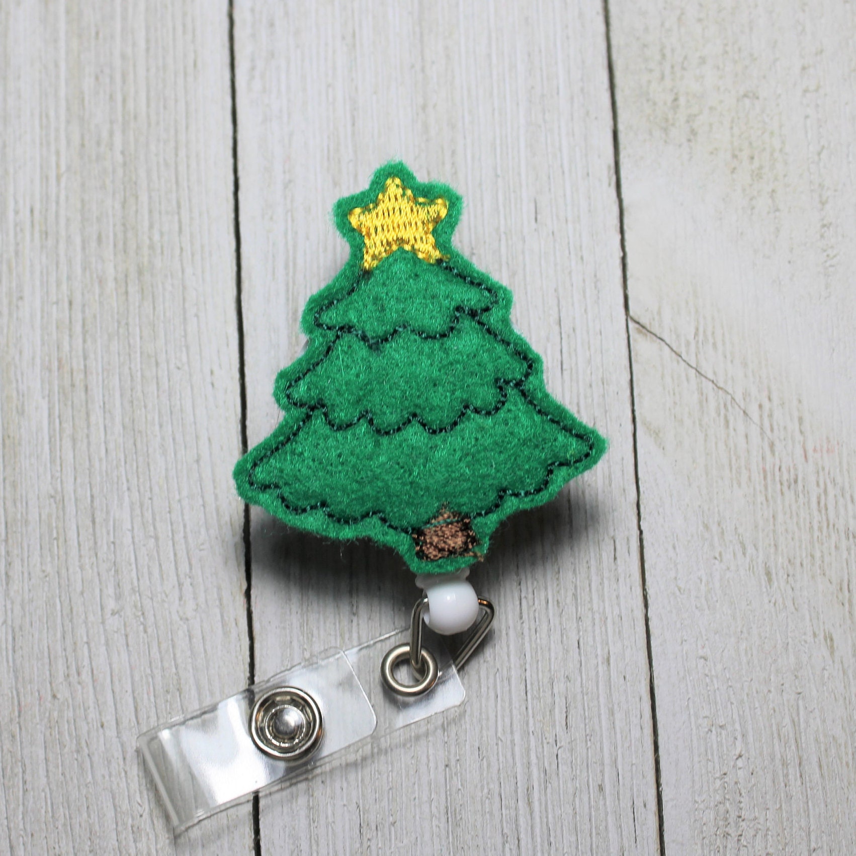 Happy Christmas Tree Badge Holder with Retractable Reel, Christmas Tree Badge, Tree with Star, Tree feltie, Tree Felt Badge